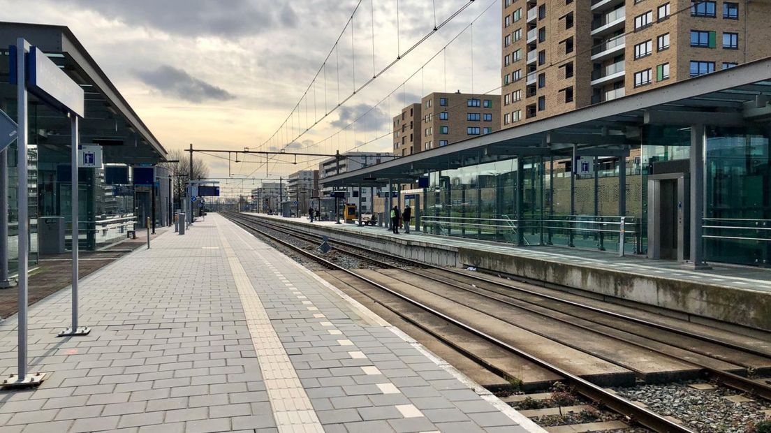 Station Alphen aan den Rijn is verlaten