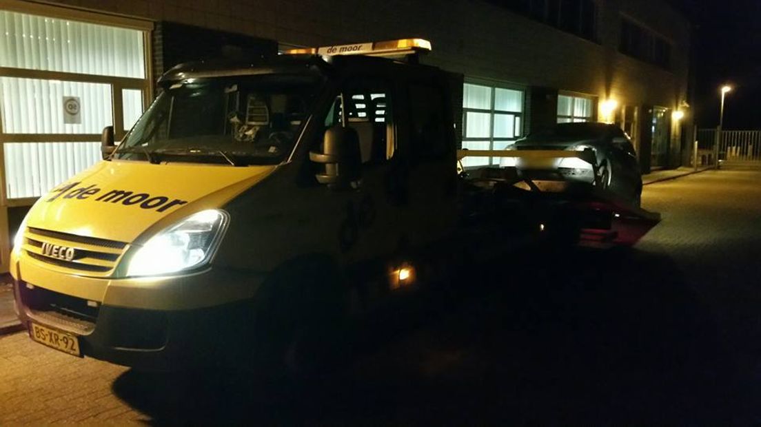 De Belastingdienst liet de auto van de man wegslepen