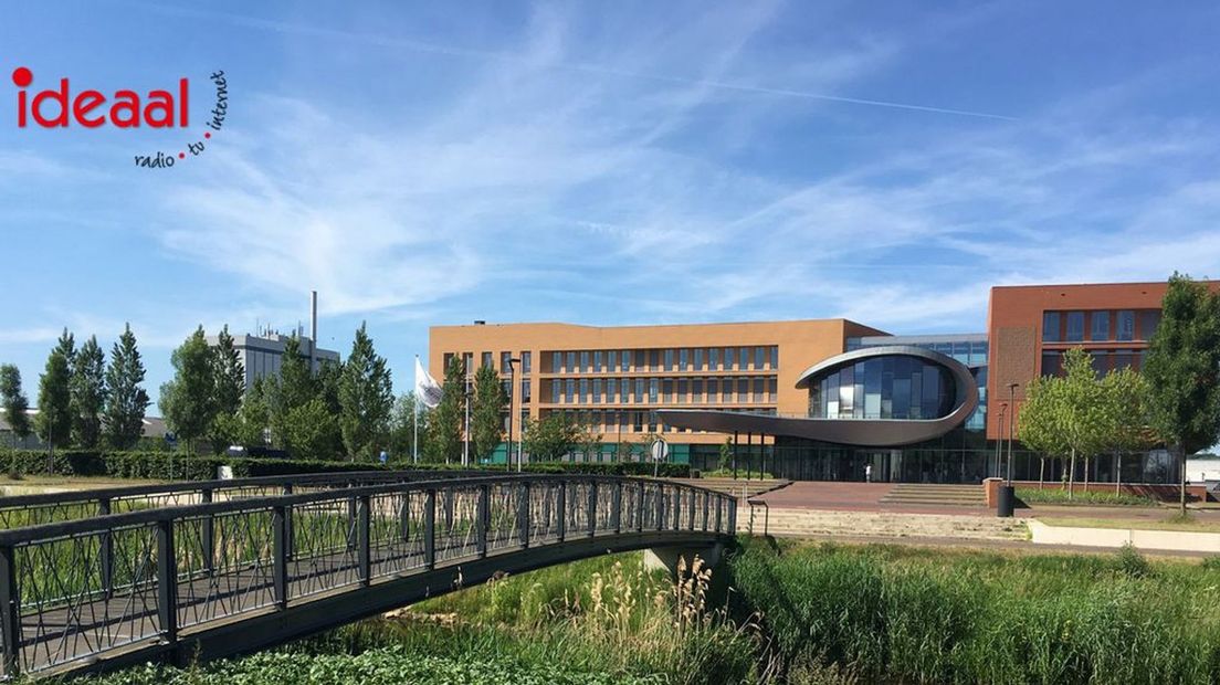 Lochem vergadert weer in het gemeentehuis