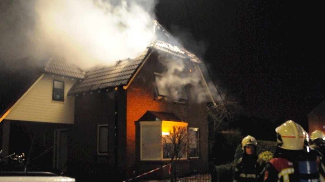 Woningbrand in de Tapuitstraat Almelo