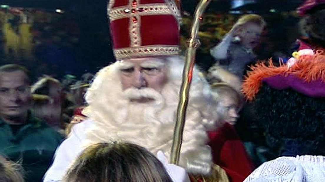 Vol verwachting klopt ons hart... - Rijnmond