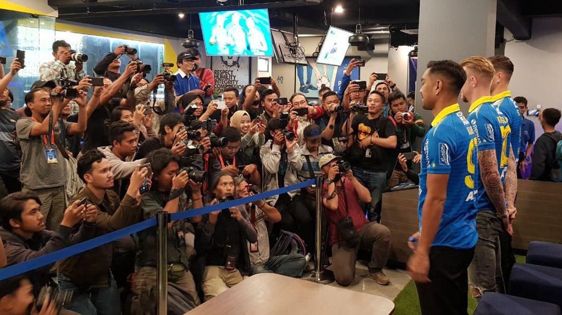 Banyak perhatian pers di The Nick Kuipers Show.