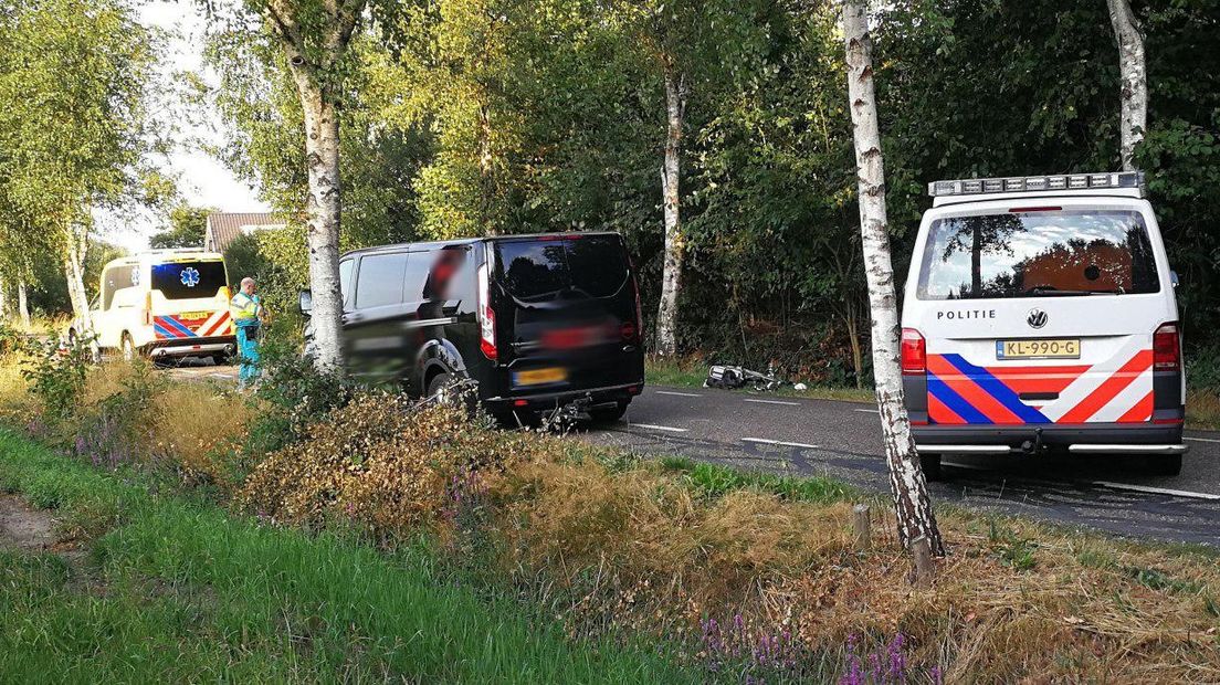 Het dodelijke ongeluk gebeurde aan de Berkenweg in Drijber (Rechten: Persbureau Meter)