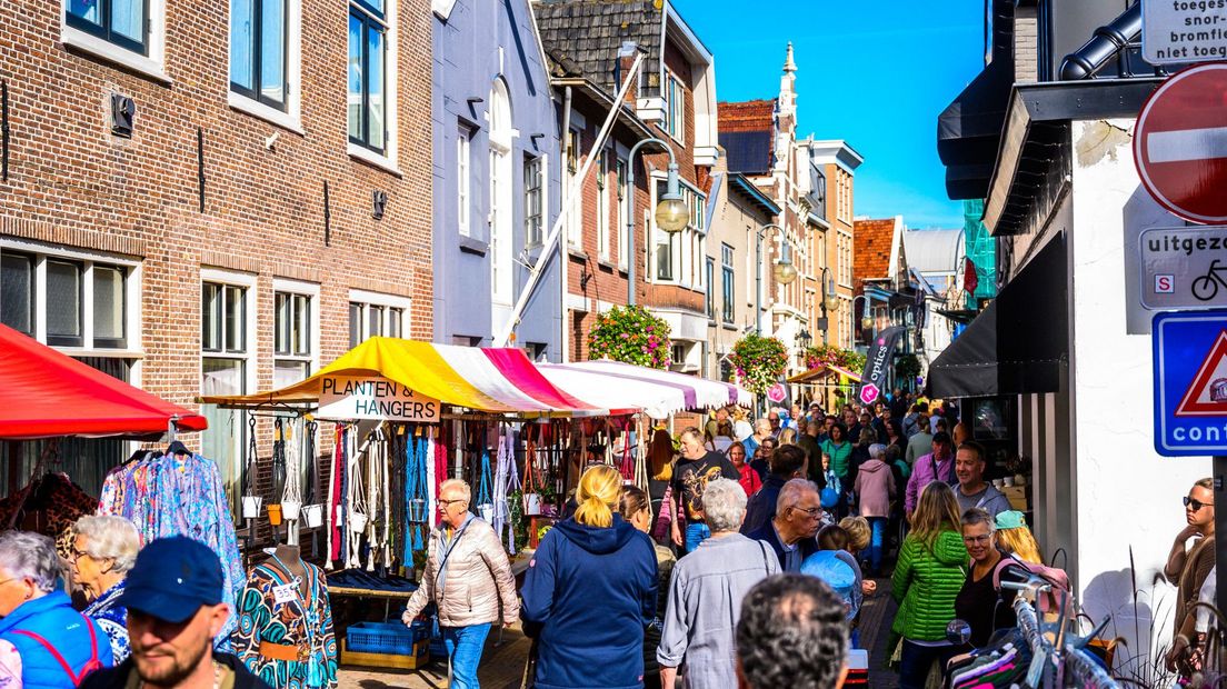 De jaarmarkt in Alphen, dit jaar op 21 september, trekt steevast zo'n 150.000 bezoekers
