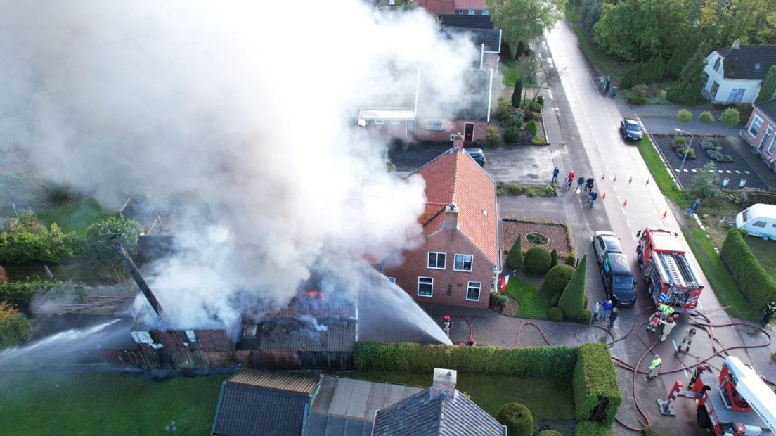 De brand in Woldendorp van boven