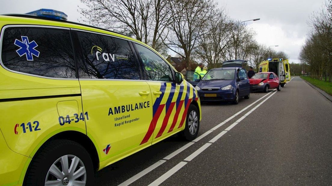 Kop-staartbotsing in Genemuiden