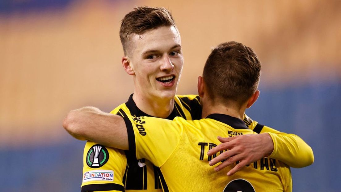 Daan Huisman geniet van zijn treffer tegen Mura donderdagavond.