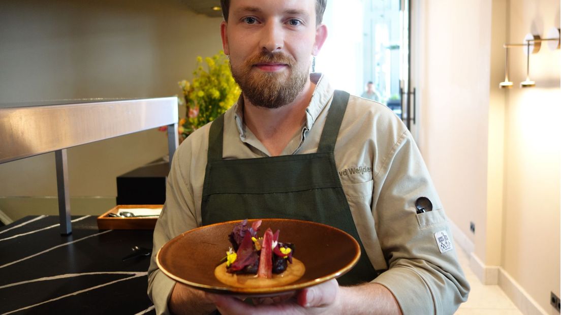 Van der Weijden met zijn bietengerecht.