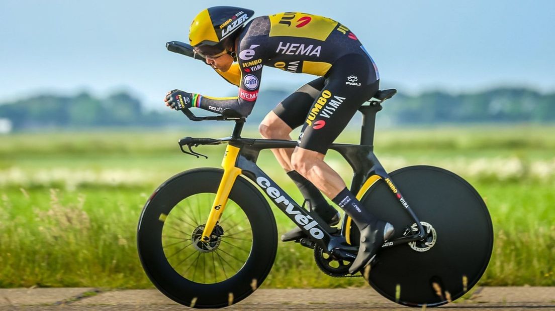 Tom Dumoulin verdedigt in Emmen Nederlandse titel tijdrijden