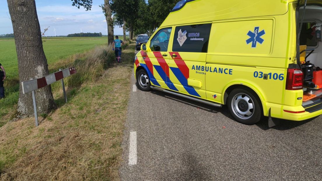 Motorrijder (42) komt om het leven bij botsing met trekker in Gieten - RTV Drenthe