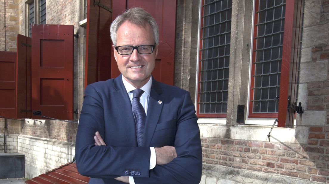 Han Polman nog eens zes jaar de Zeeuwse commissaris van de Koning Omroep Zeeland Han Polman nog eens zes jaar de Zeeuwse commissaris van de Koning Omroep Zeeland