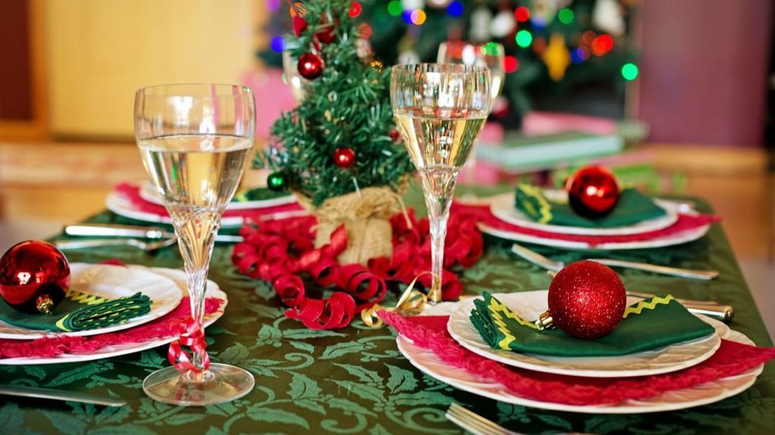 Voor veel gezinnen is een luxe kerstdiner niet mogelijk.