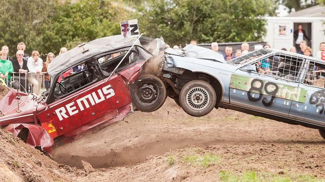 Autorodeo Heino houdt na bijna veertig jaar op te bestaan - RTV Oost