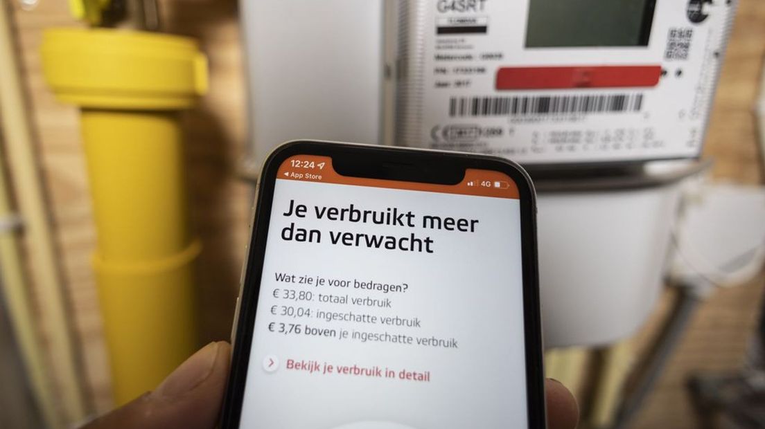 Energieverbruik inzichtelijk met een app op de telefoon.