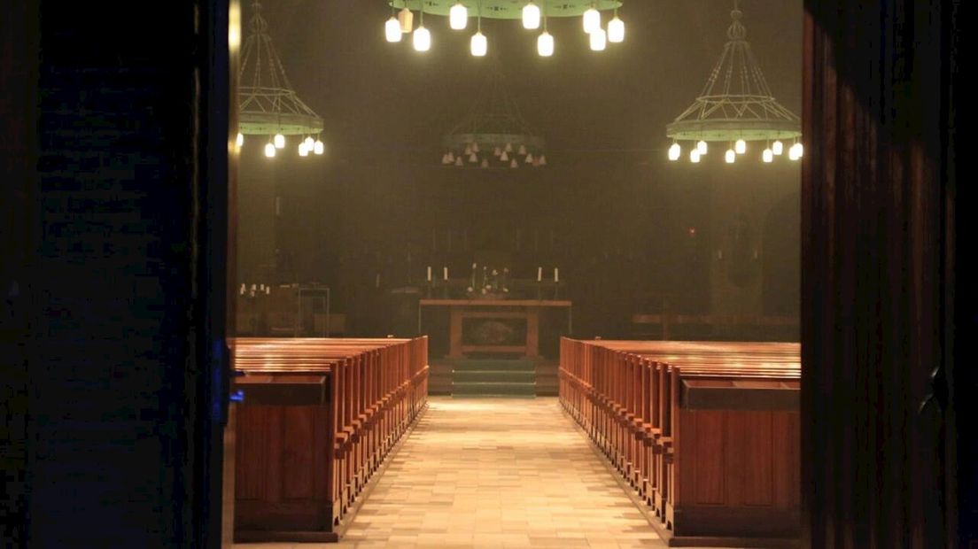 Rook in de kerk