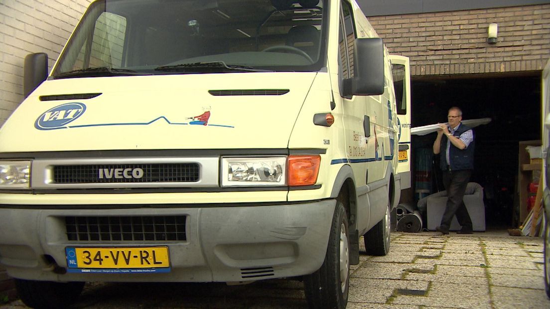 Cornelis Vat rijdt al vijftien jaar in dezelfde bestelwagen