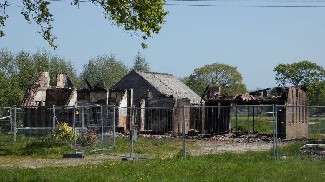 Afgebrande boerderij Wijster was voormalige woning Jan Huisjes aan omstreden overweg - RTV Drenthe