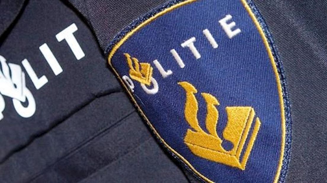 Politie staakt achtervolging Haaksbergen, snelheidsduivel vlucht naar Duitsland