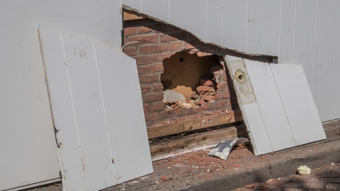 Het gat in de muur