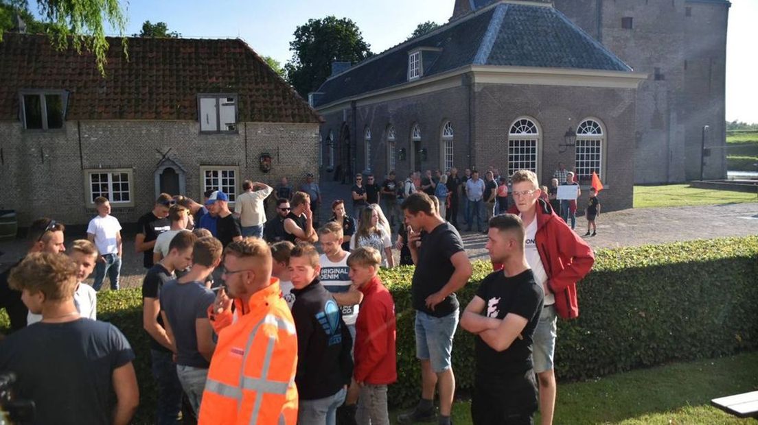 Meerdere boeren kwamen de buitenplaats op van Slot Loevestein.