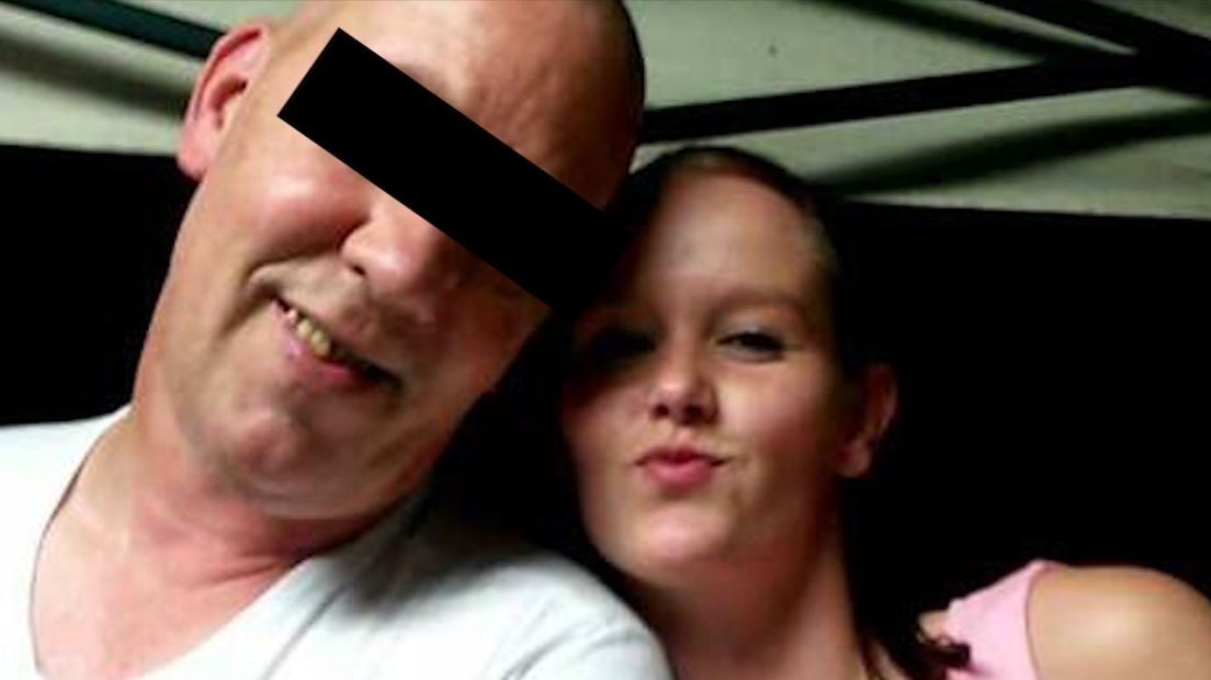 De oom van Mariska Peters uit Nijmegen is woensdag veroordeeld tot 20 jaar cel en tbs met dwangverpleging.
De rechtbank in Arnhem acht bewezen dat de 52-jarige man zijn nichtje vorig jaar heeft verkracht en gewurgd.