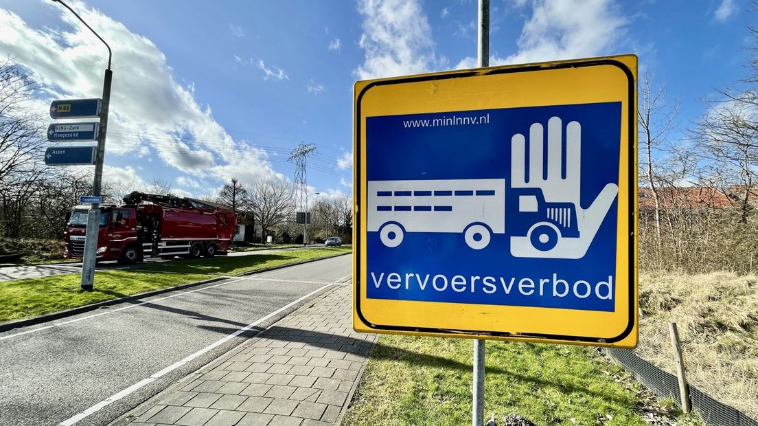 Een bord dat aangeeft dat er een vervoersverbod is