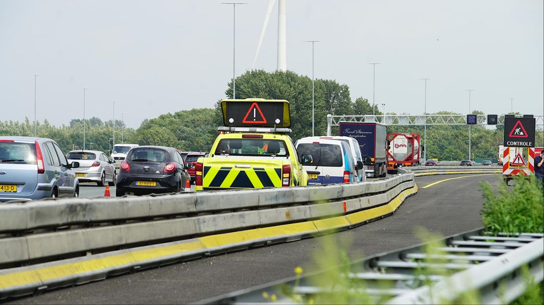 Rijstrook minder na ongeluk op A1 bij Bathmen