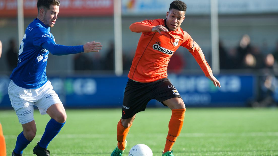 Damiano Schet in actie tegen zijn nieuwe werkgever