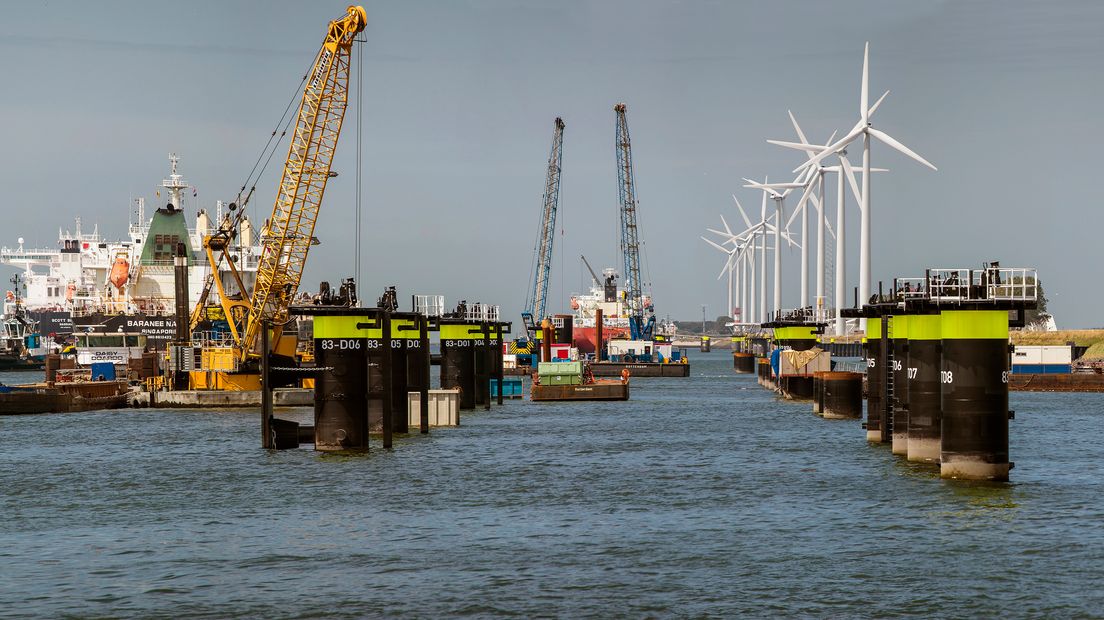 Directe Overslag Rotterdamse Haven Fors Gestegen - Rijnmond