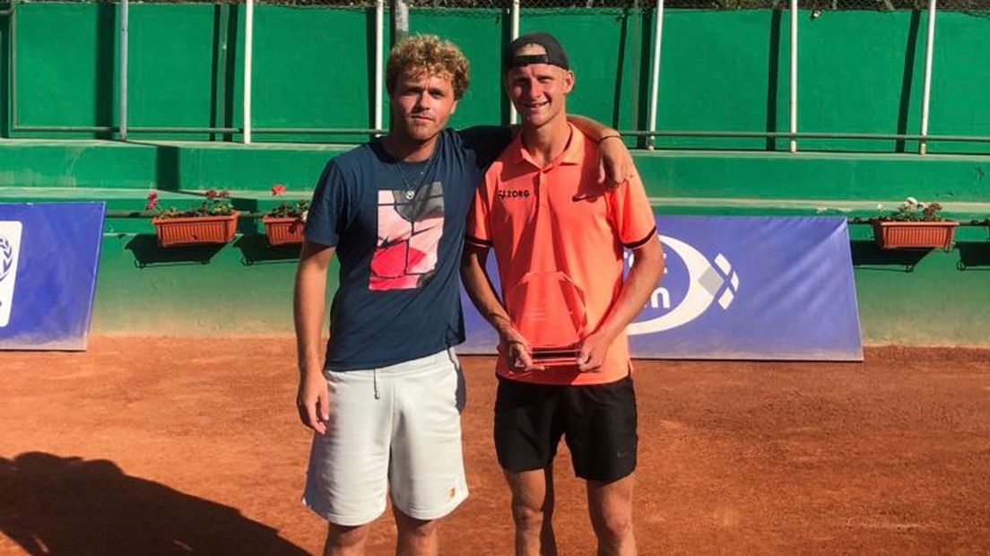 Max Houkes, Colin van Beem