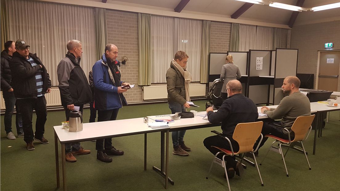 Stemmen in Leerdam voor de gemeenteraadsverkiezingen