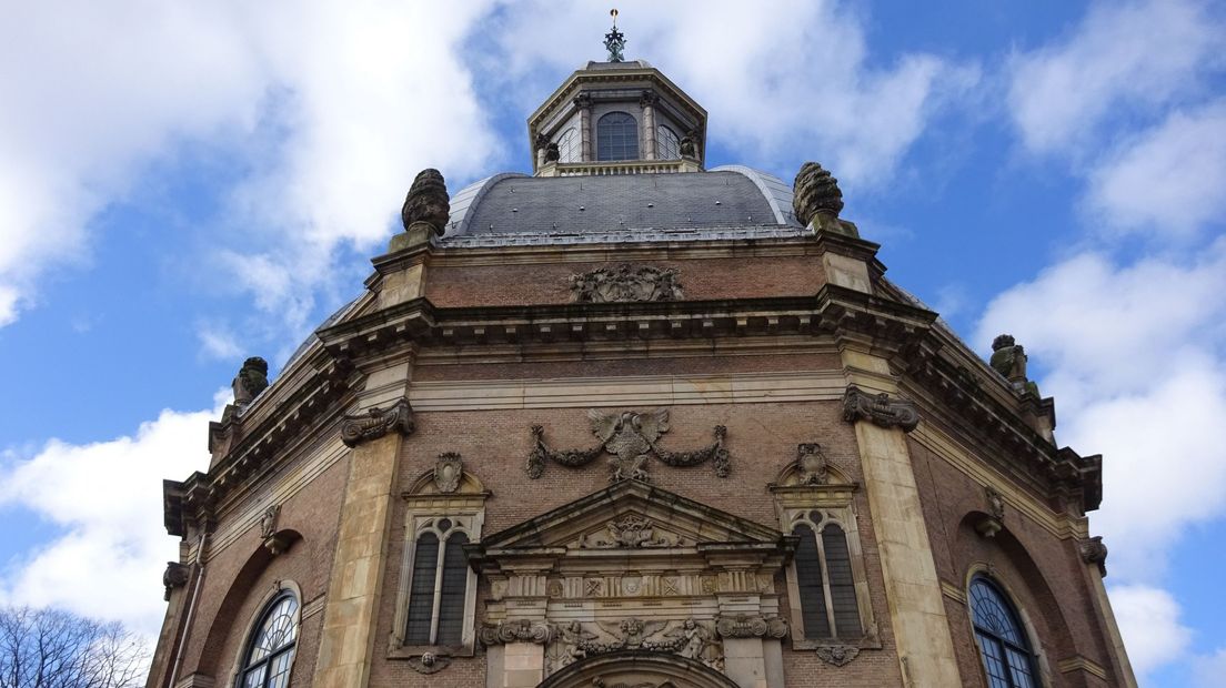Middelburg trekt portemonnee om Oostkerk te redden