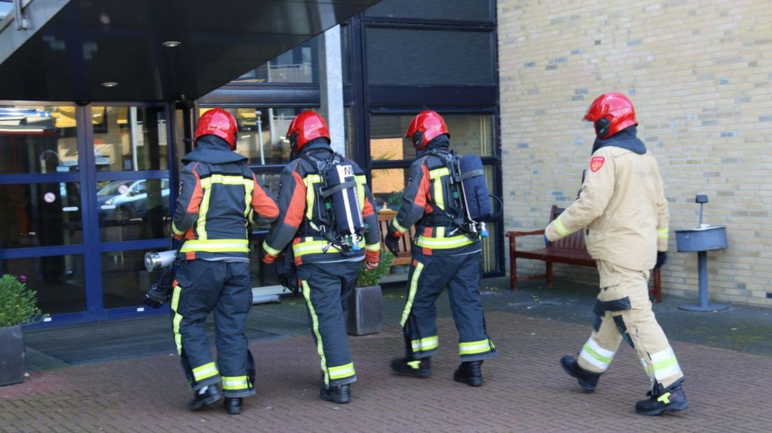 De brandweer bij het Vondelhuys