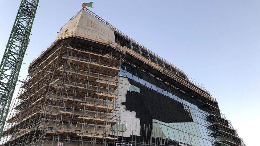 Het Groninger Forum in aanbouw