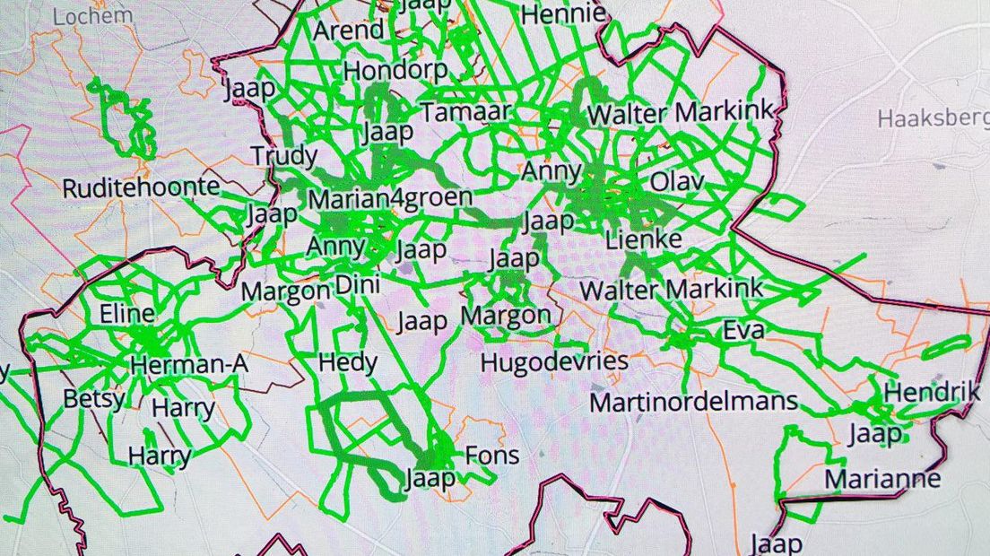 De gemeente Berkelland moet volgend jaar de schoonste gemeente van ons land zijn. Dat is het doel van de gepensioneerd dierenarts Jaap de Boer uit Geesteren, die daarvoor de app HelemaalGroen lanceerde.