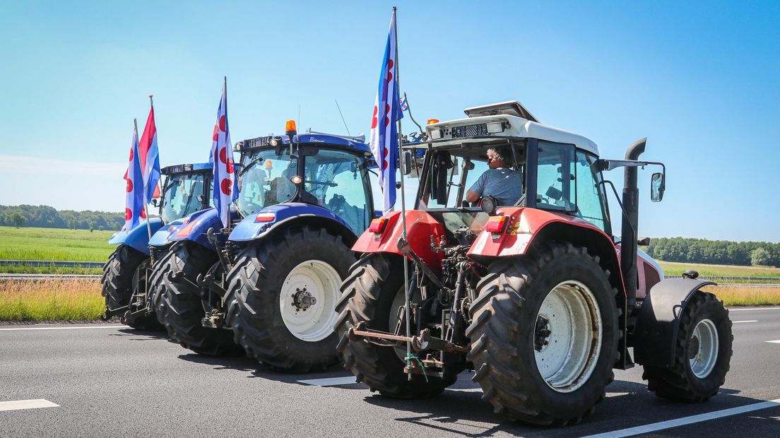 Protesterende boeren op de A7