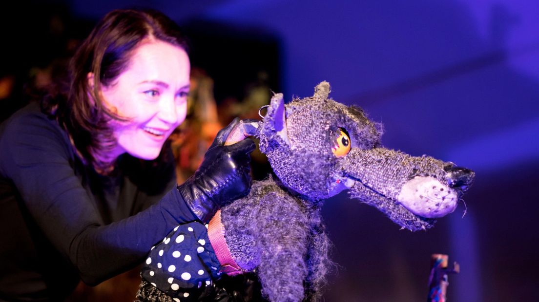 Poppentheater Koekla speelt op De Betovering