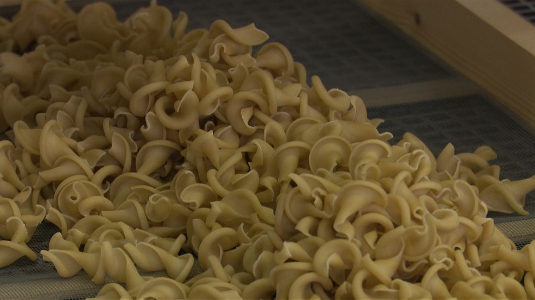 Inmiddels is de pasta een echt Twents streekproduct.