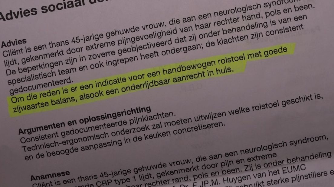 Hoe kan het dat er van een en dezelfde medische keuring twee totaal verschillende rapporten zijn opgesteld, beide met een andere uitkomst? Dat vraagt een inwoonster uit de gemeente Lingewaard zich af. Ze stapt naar de rechter en vraagt de verantwoordelijk wethouder om uitleg.