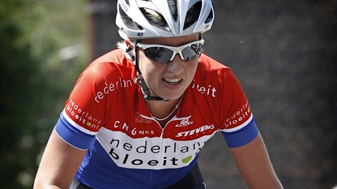 Etappewinst Loes Gunnewijk in Breda RTV Oost