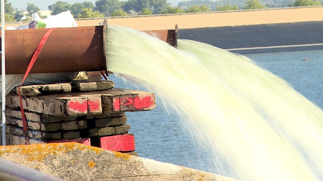 Zeeuws-Vlaamse spaarbekkens weer gevuld met water (video)