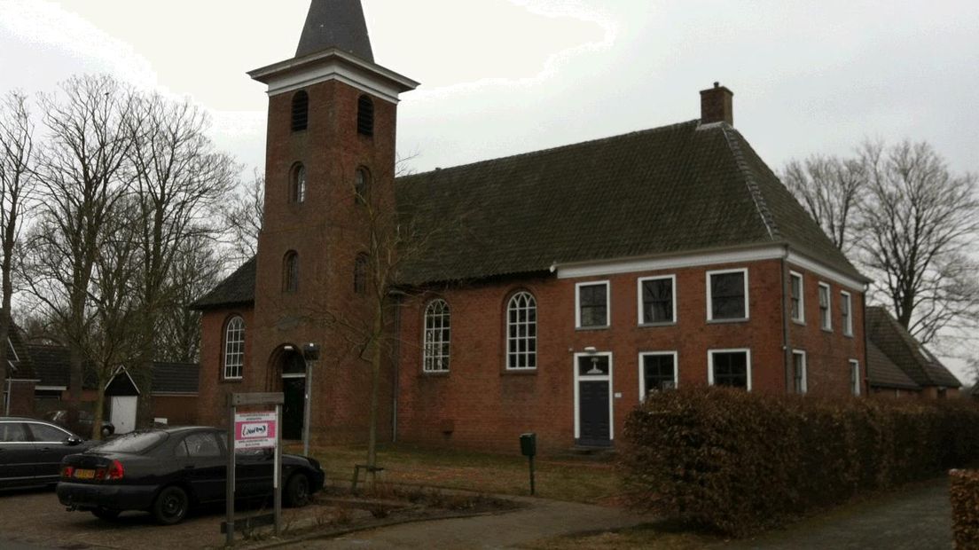 De kerk in Annerveenschekanaal (Rechten: archief RTV Drenthe)