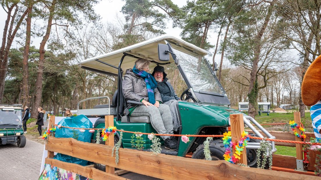 Rondrit voor de jarige Mans