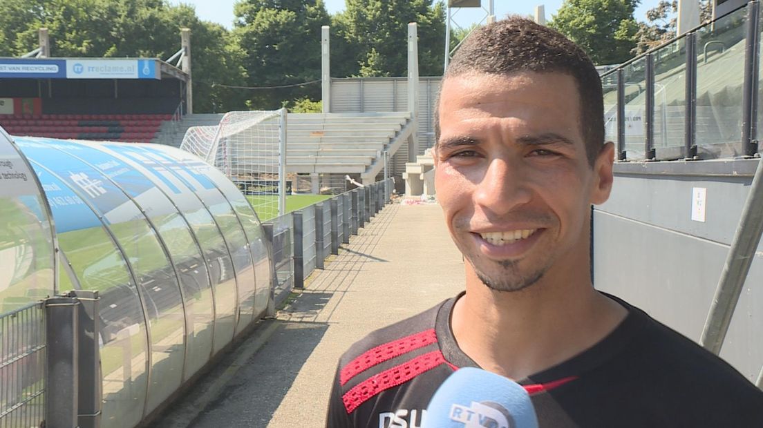 Anouar Hadouir verlengt bij Excelsior Rijnmond