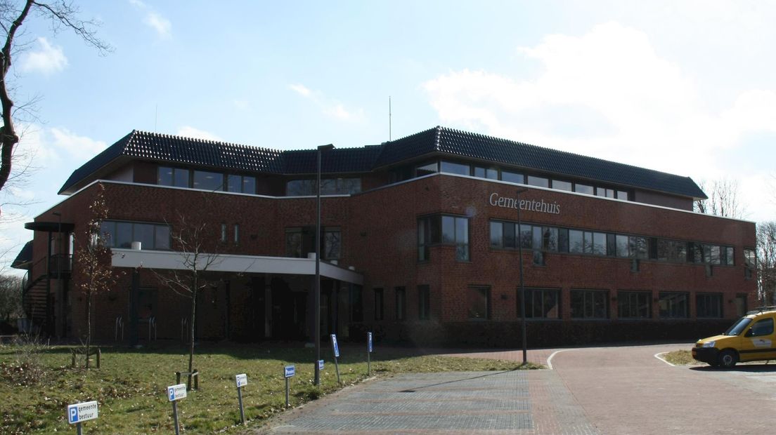 Het gemeentehuis van Zwartewaterland, waar Hasselt onder valt