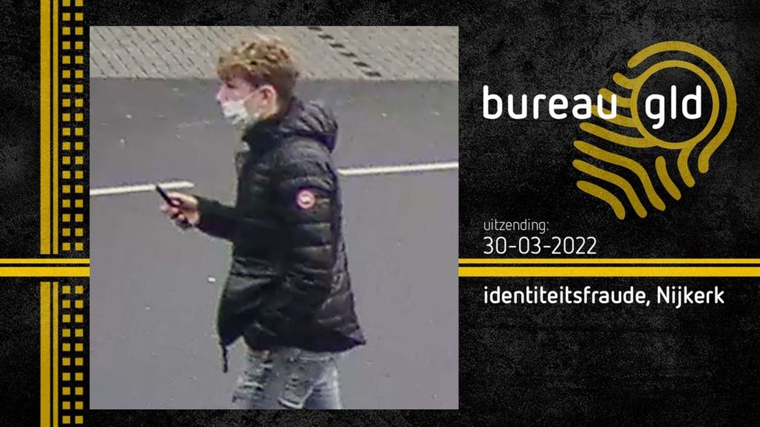 De politie zoekt deze jongeman vanwege een pakketje.
