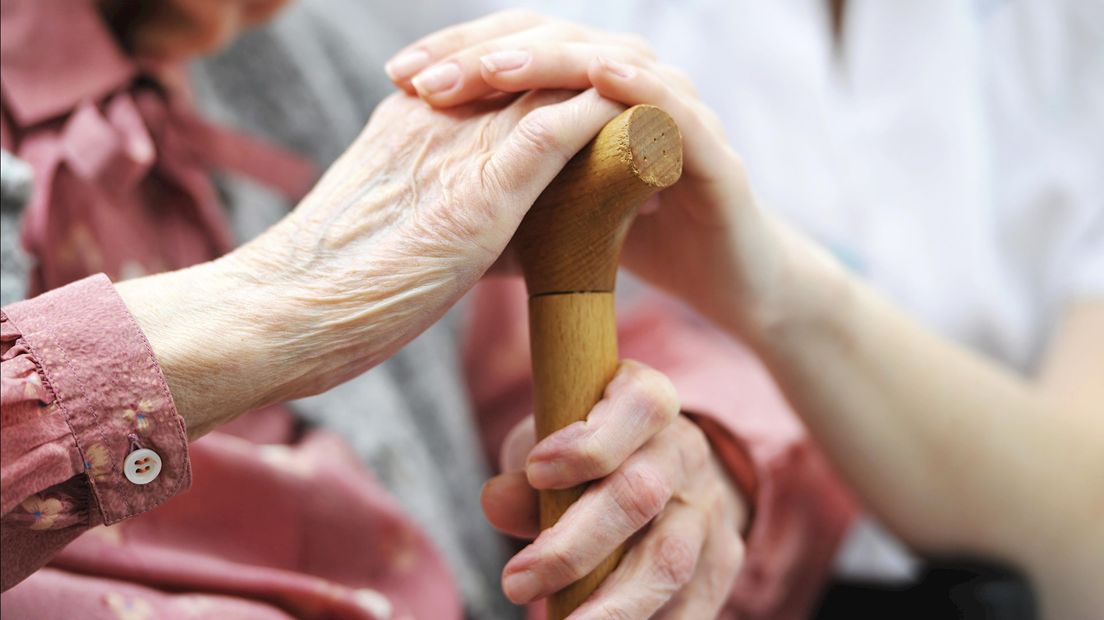 Project voor kwetsbare ouderen genomineerd voor Europese prijs