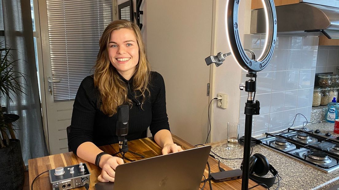 Daisy Veenstra maakt moeilijke onderwerpen bespreekbaar op TikTok