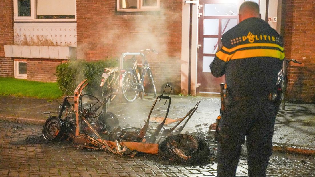 De 45-kilometerauto brandde volledig uit