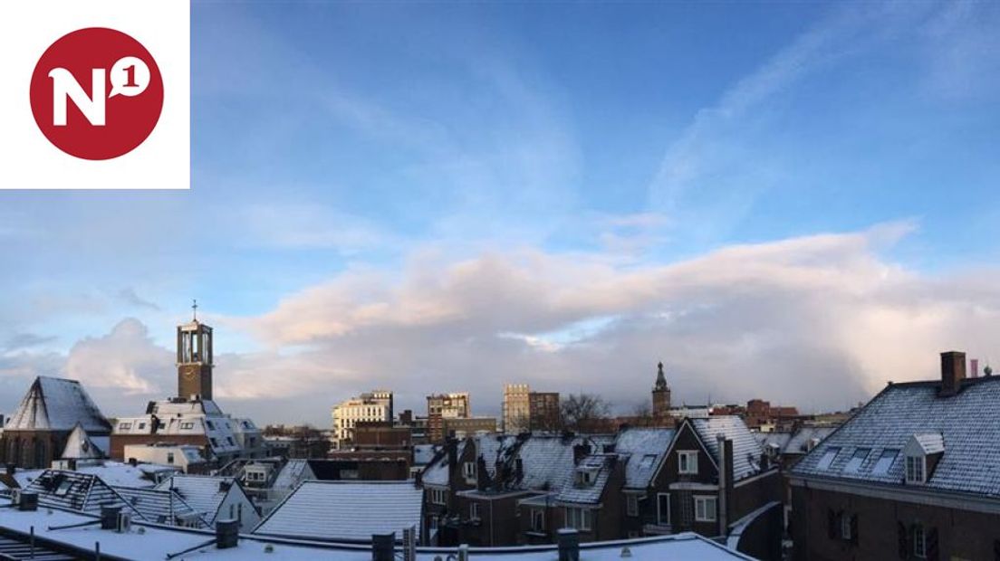 De sneeuwval heeft in de omgeving van Nijmegen voor wat vertraging gezorgd. In en rond Nijmegen viel op verschillende plekken tot 10 centimeter sneeuw.